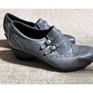 NWOT Earth Origins Carma 4 Gray Leather Slip On‎ Ankle Boots Womens Size 8M